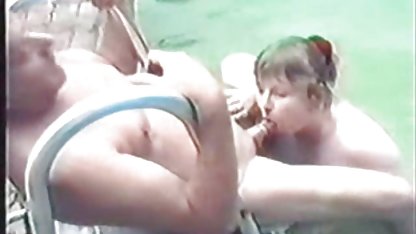 Pojken svenska amatör milf drar på kukan två ryska flickor
