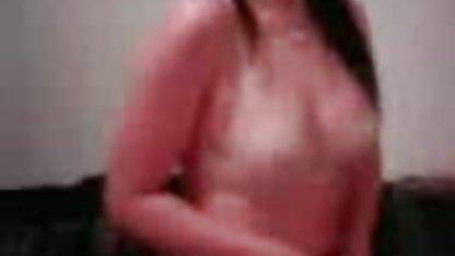Flickvänner älskar lukten och smaken av svensk amatör sexfilm benen som slickar ihop dem