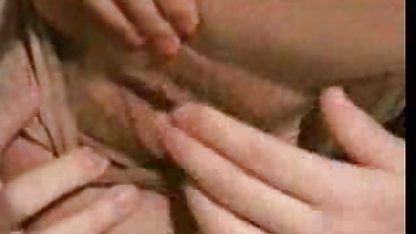 Samantha-chef står fast vid svensk amatör sex video en ny anställd på kontoret