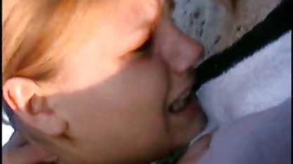 Alena med stora mjölkningar gav en svart svensk amatör sexfilm man