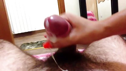 Vuxen man kastade nakna amatör tjejer en pinne platt ung devken