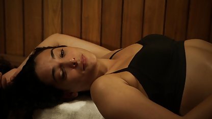 Monroe smeker entusiastiskt klitoris och cums svensk amatör porr gratis