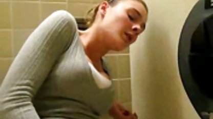 Backstage från filmning med den bystiga Britney med svenska amatörer tumblr ansiktssammanträde